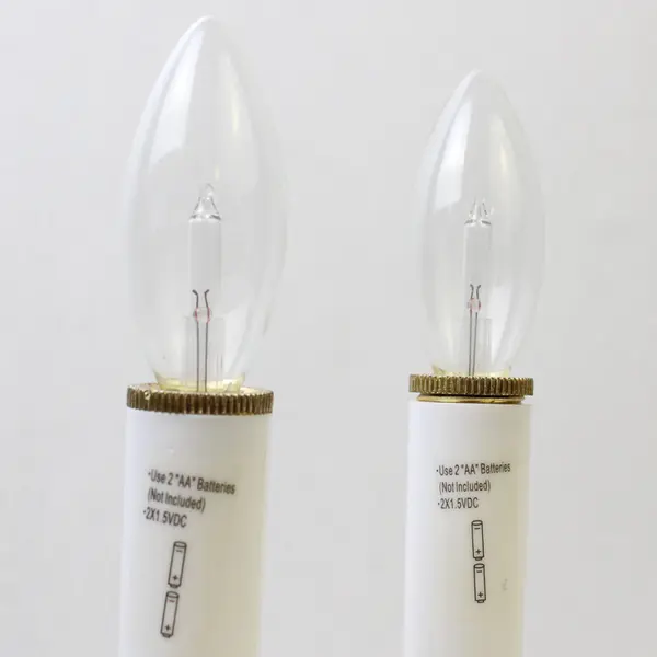 Set of 2 Battery Powered Flameless Candles 8in AA Operated Used