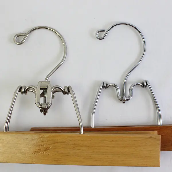 Lot of 5 Wooden Clamp Pants & Skirt Hangers Closet Storage