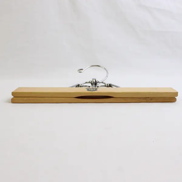 Lot of 5 Wooden Clamp Pants & Skirt Hangers Closet Storage