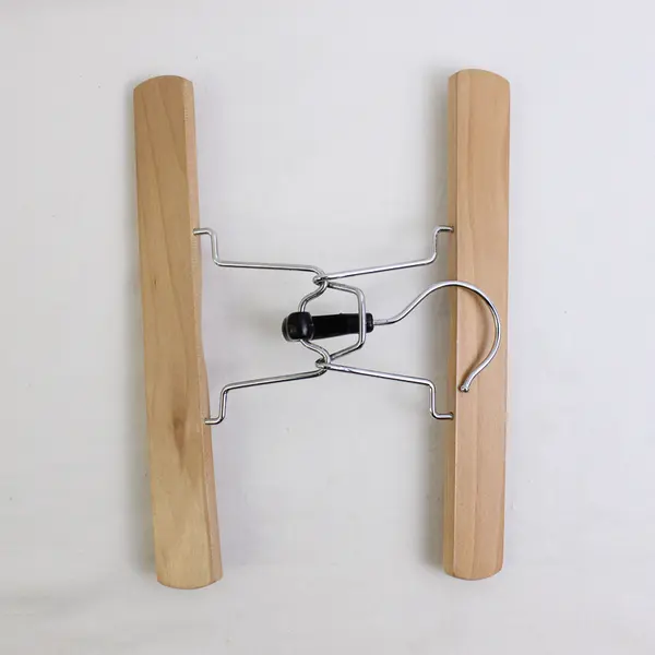 Lot of 5 Wooden Clamp Pants & Skirt Hangers Closet Organization