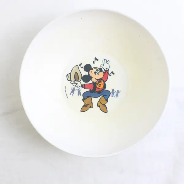 Set of 2 VTG Disney Cowboy Mickey Mouse Kids' Melamine Bowls 5-3/4" FLAWED