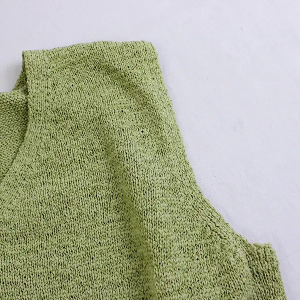 Vintage Pendleton Women's M Green Knit V-Neck Sleeveless Sweater Tank Top