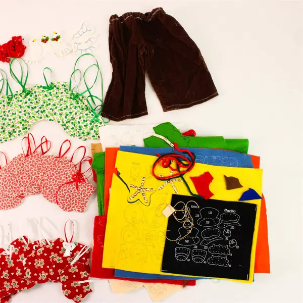 Lot of Mixed Assorted Fabrics for Quilting Sewing Crafts 