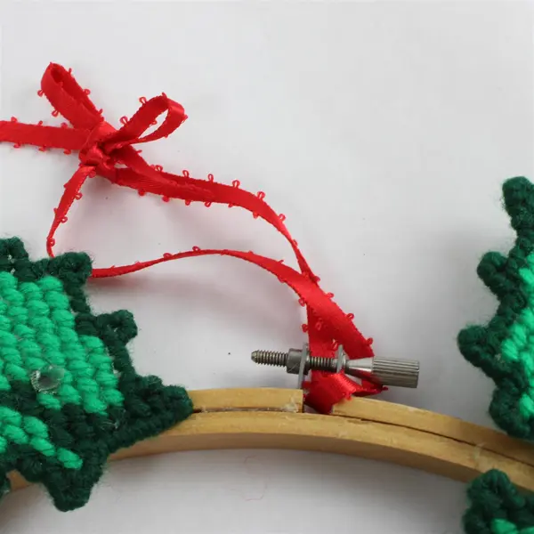 14" Christmas Wreath Santa Claus Face Red Bow Holiday Door Decor