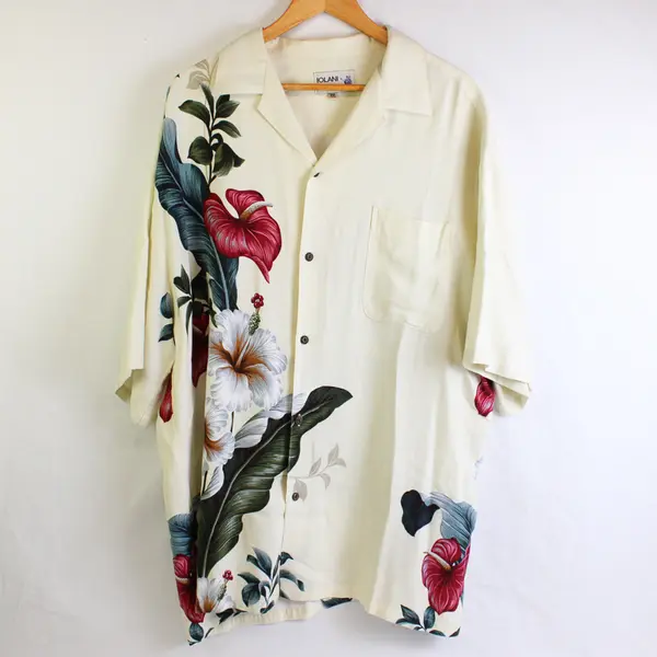 Vintage Iolani Hawaii Men's XXL Ivory Floral Hawaiian Button Up Shirt - USA Made