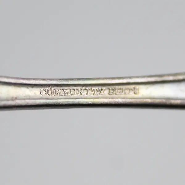 Vintage Oneida Silver Adam Silverplate 1917 Teaspoon Good W/Tarnish 6.25"