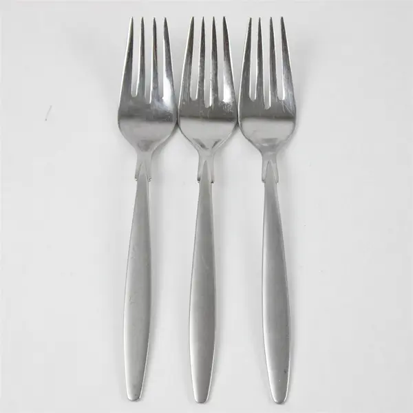 Set of 3 Oneida Sparta Stainless Salad Forks 7.25in Flatware