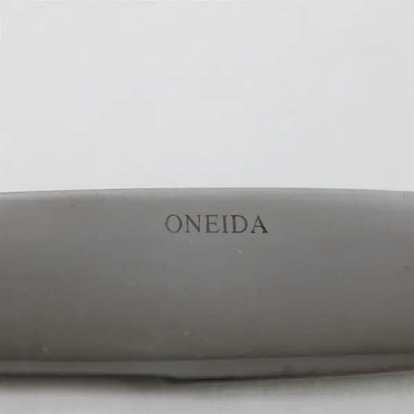 Set of 4 Oneida Sparta French Solid Stainless Dinner Knives