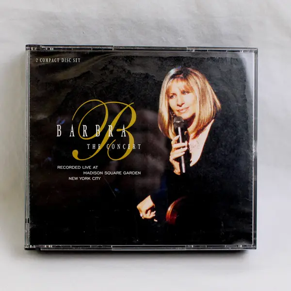 Barbra Streisand The Concert Recorded Live at Madison Square 2-CD Disc Set 1994