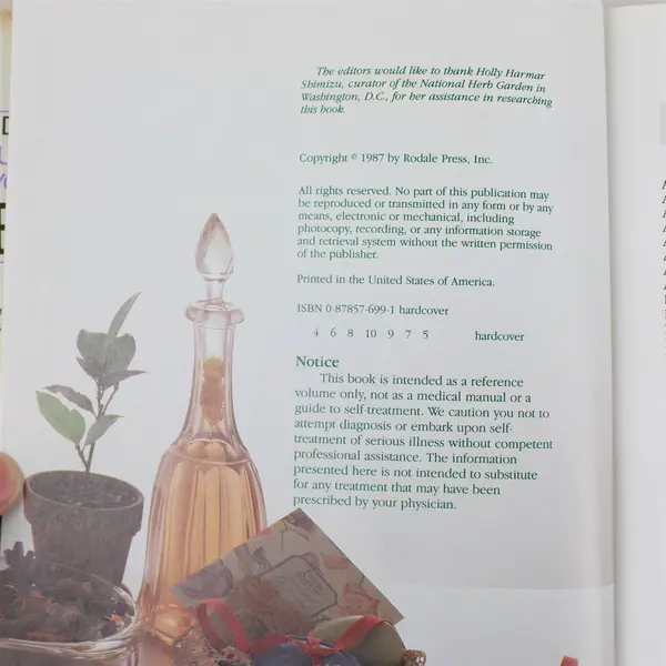 Rodale's Illustrated Encyclopedia of Herbs by Claire Kowalchik Hardcover