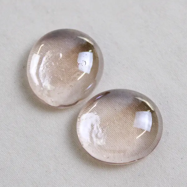 Lot Of 150 Unbranded Matching Clear Glass Stones/Pebbles Iridescent Ovals