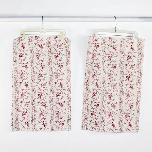Lot of 2 Unbranded Cotton Blend Standard Pillow Cases Off-White Floral