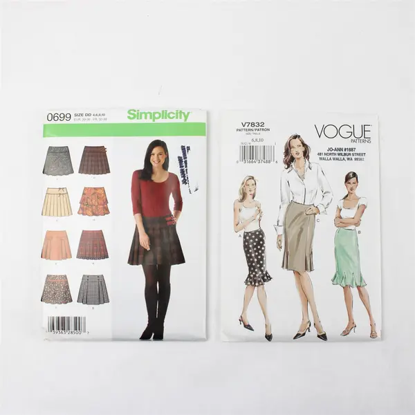 Lot of 2 Vintage Women's Skirt Patterns Vogue V7832 & Simplicity 0699 DD 4-10
