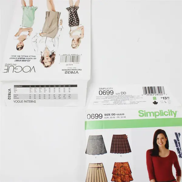 Lot of 2 Vintage Women's Skirt Patterns Vogue V7832 & Simplicity 0699 DD 4-10