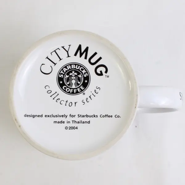 Starbucks White/Purple Seoul City Series Ceramic Tea/Coffee Mug 4.25" Tall 2004