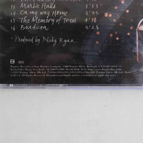 Paint the Sky with Stars: The Best of Enya CD 1997 New/Sealed #D121453