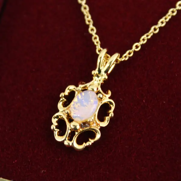 Vintage Van Doran Gold Tone Filigree w/Genuine Opal Necklace 18" Chain