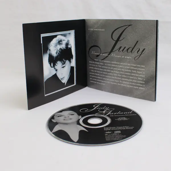 25th Anniversary Retrospective by Judy Garland CD w/booklet, 1995 #D104098