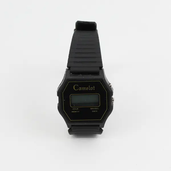 2 Piece Camelot His And Hers Watch Set New In The Original Box With Papers