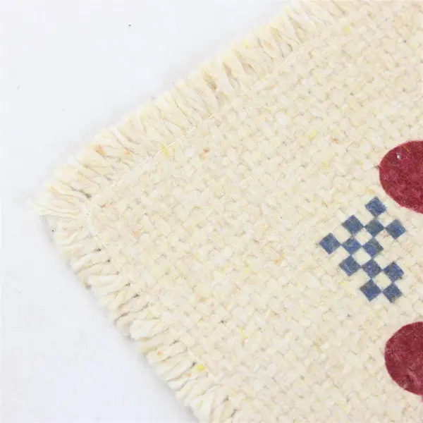 Set of 4 Vintage Unbranded Off-White Thick Woven Placemats w/Heart Design