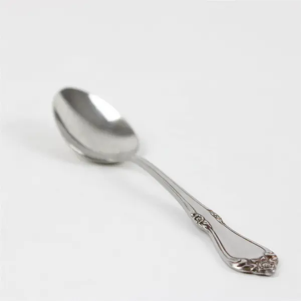 Set of 4 Oneida Celebrity Stainless Teaspoons 6in Flatware