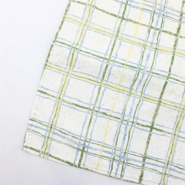 Unbranded White & Green Plaid Cotton Table Cloth - 45"Wx57"L