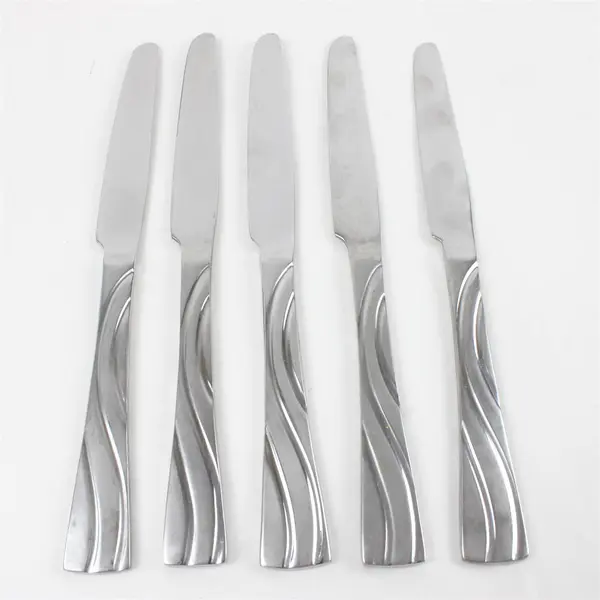 Set of 5 Oneida Windance Stainless French Solid Knives 9.5in