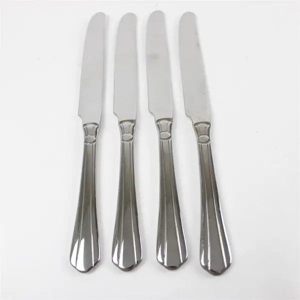 Set of 4 Oneida Tripoli Stainless "New French" Solid Knives 9in