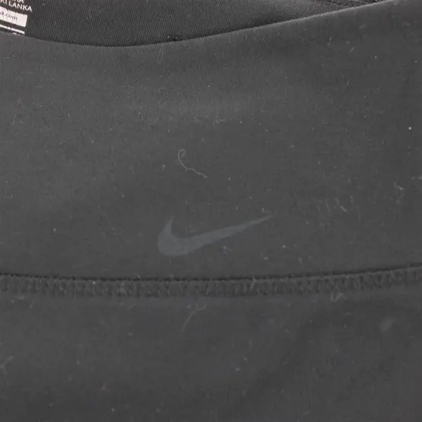 Nike Dri-FIT Women's S Black Capri Cropped Leggings - Ten Less Plastic Bottles