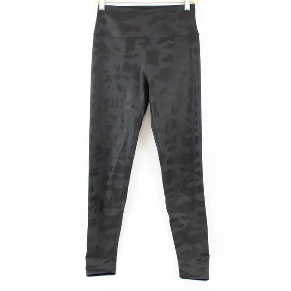 KYODAN Women's XS Petite Black Camo Fleece Lined Leggings