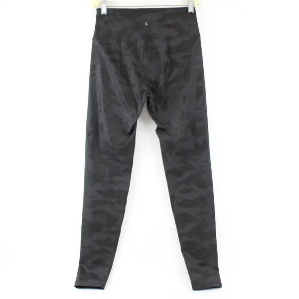 KYODAN Women's XS Petite Black Camo Fleece Lined Leggings