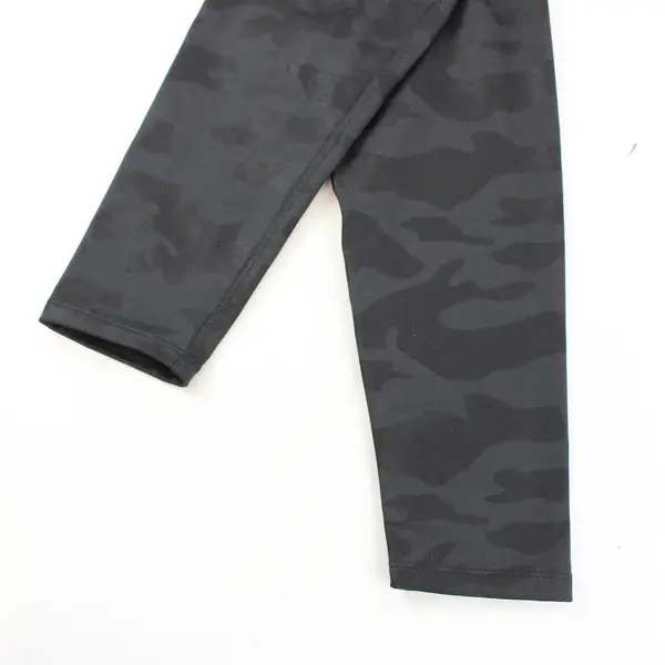KYODAN Women's XS Petite Black Camo Fleece Lined Leggings