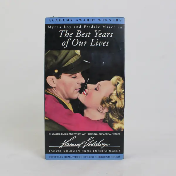 Vintage B&W VHS The Best Years of Our Lives Myrna Loy Fredric March 1946