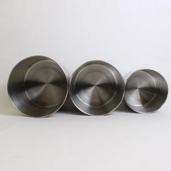 Lot Of 3 Unbranded Matching Stainless Steel Canisters With Matching Clear Lids