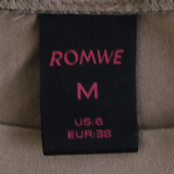 Romwe Brown Crew Neck Chubbee Graphic T-Shirt Women's Medium