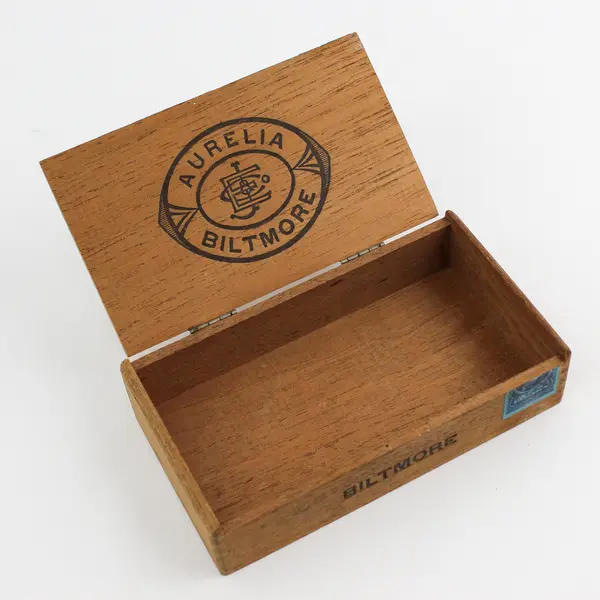 Vintage AURELIA BILTMORE 10 Count Cigar Box Empty Tax Stamp