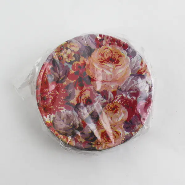 Vintage 4 Piece Set of Rose Coasters in a  Metal Tin NIB