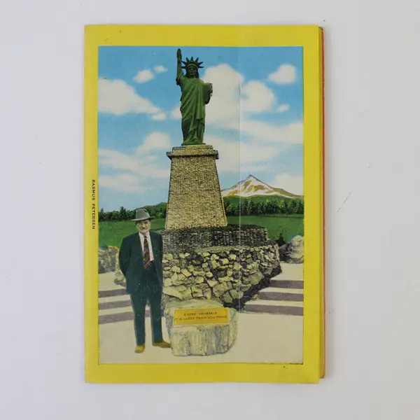 Petersen's Rock Gardens And The Scenic Oregon Cascades Souvenir Folder 1940s