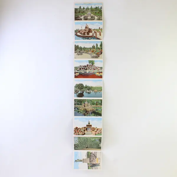 Petersen's Rock Gardens And The Scenic Oregon Cascades Souvenir Folder 1940s