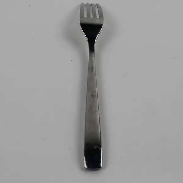 Towle Silver Dream Pattern 18/0 Stainless Dinner Fork 8.25" Good Rare