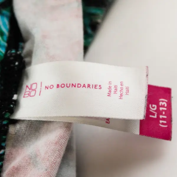 No Boundaries Multicolor Tropical Floral Capri Leggings Juniors Large 11-13