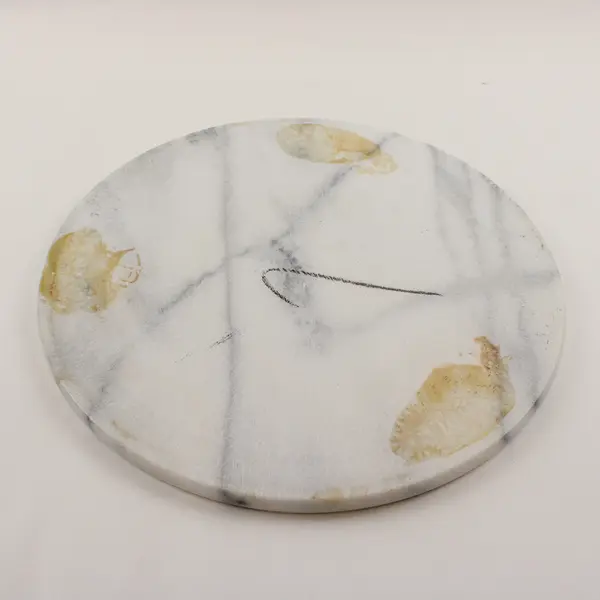 Unbranded Round Solid Slab Of White Marble Stone 14.25" x 14.25" x 0.75"