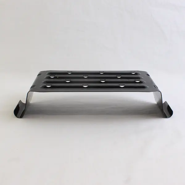 Ekco Grey Metal Rectangular Non-Stick Loaf Pan With Black Metal Lift For Bread
