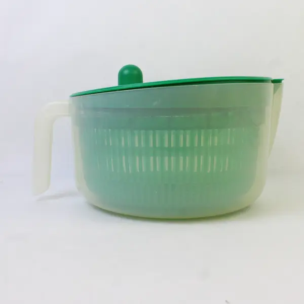Unbranded Green/Clear Plastic Salad Spinner/Colander/Strainer With Handle