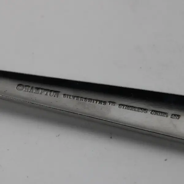 2 18/0 Stainless Dinner Forks 7.75" Hampton Silversmiths Arielle Pattern Good