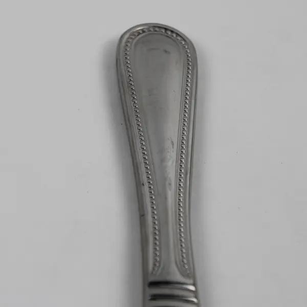 Wallace Silversmiths Continental Bead B/F 18/10 SS Solid Dinner Knife 9.75" Good