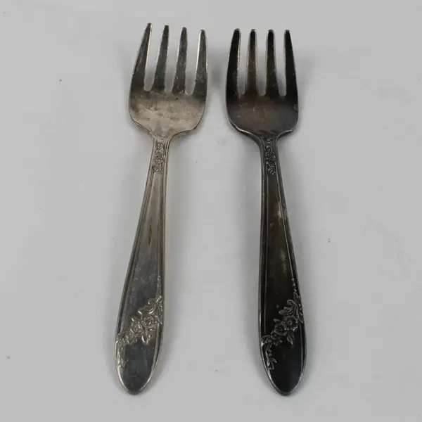 Lot Of 2 Oneida Silver Community Queen Bess II (Tudor Silverplate) Baby Forks