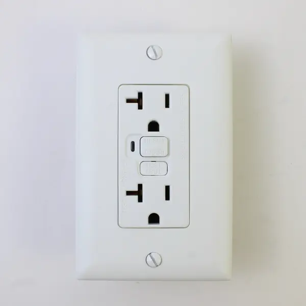 ACE 20A 125V GFCI Ivory SafeLock Outlet - Open Box