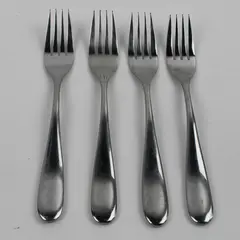 Lot of 4 Hampton Silversmiths Marguerite Pattern SS Dinner Forks 7.75" Good