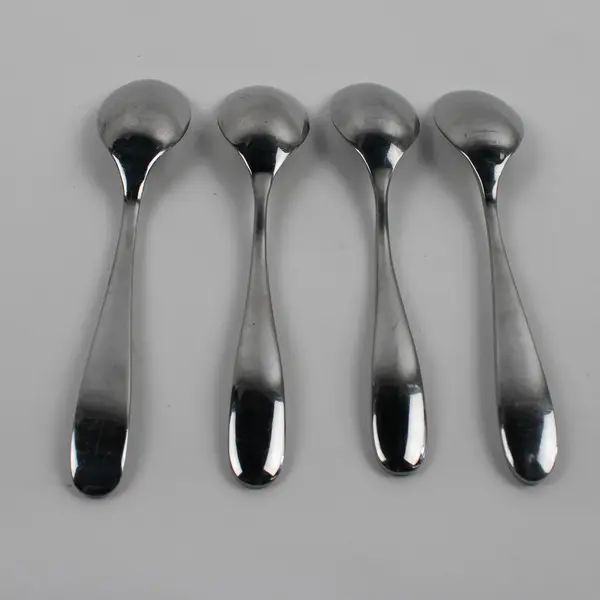 Lot of 4 Hampton Silversmiths Marguerite Pattern SS Oval Soup Spoons 7.75" Good